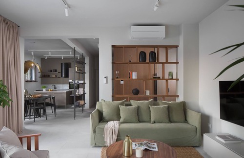 Hvar Villa | Villa Livia Hvar is close to the beach and the Old Town of Hvar.