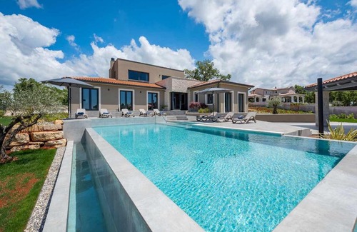 Vizinada House | Villa Lukas Markovici