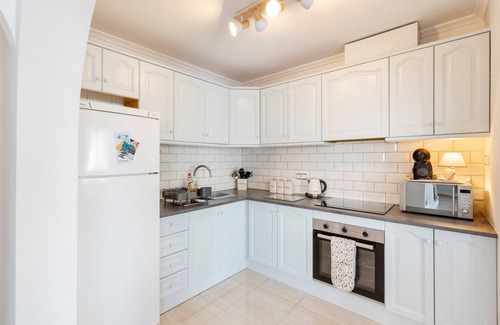 Mazarron Villa | Villa 'Mabel' with Mountain View, Wi-Fi and Air Conditioning