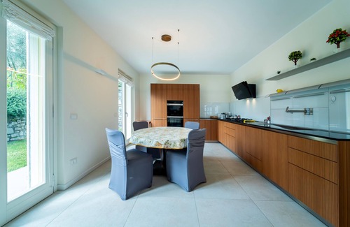 Azzano Villa | Villa Magnolia by Wonderful Italy