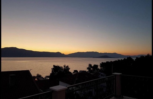 Municipality of Trogir Villa | Villa Mala (sea view, 3 min. to the beach, whirlpool