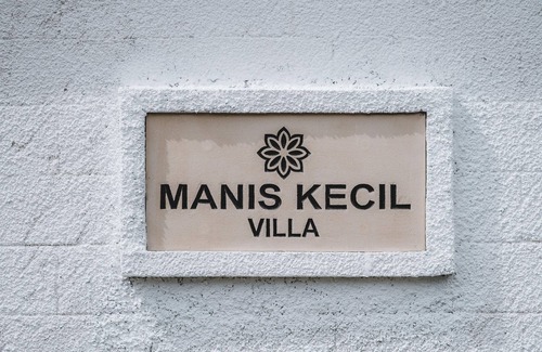 Sunset Road Villa | Villa Manis Kecil