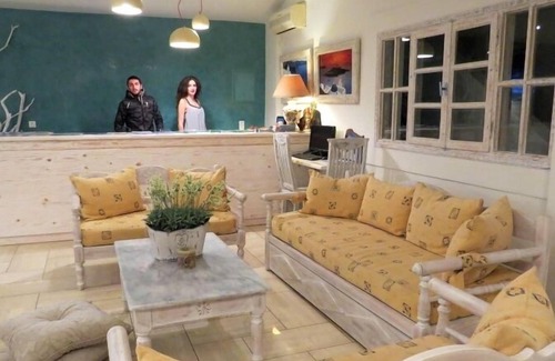 Messaria Hotel | Villa Manos