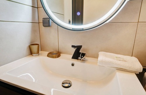 Saint-Pierre House | Villa Manzel D Ziles 3 Étoiles Piscine Chauffée