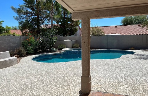 Tatum Manor House | Villa Maria - With Heated Pool and Spa