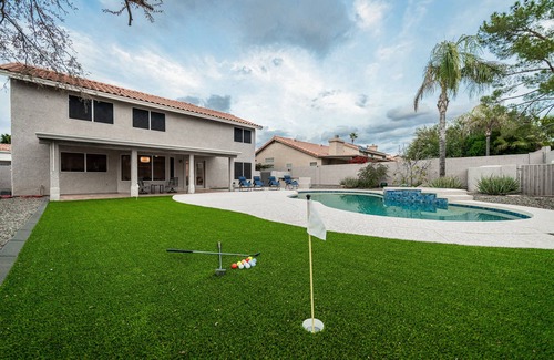 Tatum Manor House | Villa Maria - With Heated Pool and Spa