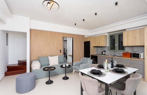 Maroulas Villa | Villa Michalis - Two Bedroom Villa, Sleeps 6