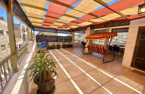 Amman Apartment | Villa Mira GuestHouse 2 - Downtown Central Amman - AL DIYRIH
