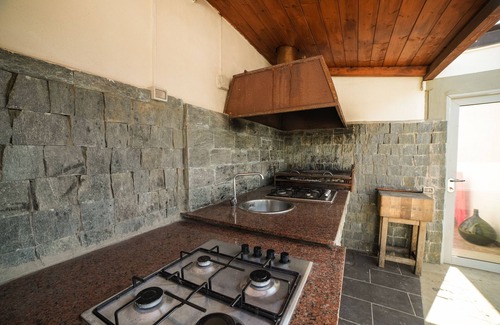 Magazzeno Bed & Breakfast | Villa Miramare