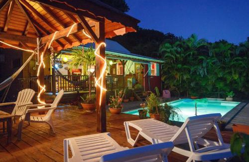 Sainte-Anne Villa | Villa moderne avec piscine à Sainte-Anne 154 m² vue mer