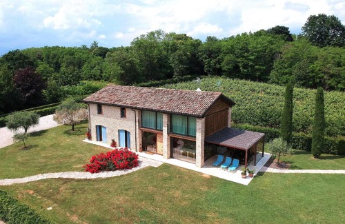 Venegazzu Villa | Villa Montello Pool, Jacuzzi, Ac, Wifi, Treviso