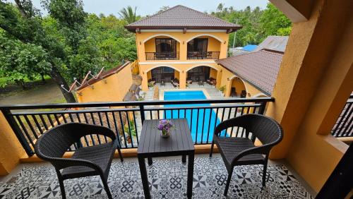 Pagudpud Villa | Villa Naranja Pagudpud - Biondo