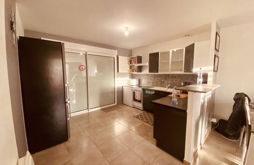 Rochefort House | Villa near the town center, close to shops and beaches