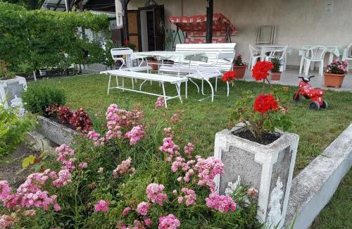 Balatonfoldvar Bed & Breakfast | Villa-Negra Retro Panzió