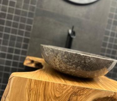 Nicolosi House | Villa NEONERO