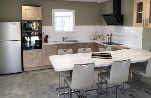 Camaret-sur-Aigues House | VILLA of 100 m2 new (2023) in a small Provençal village