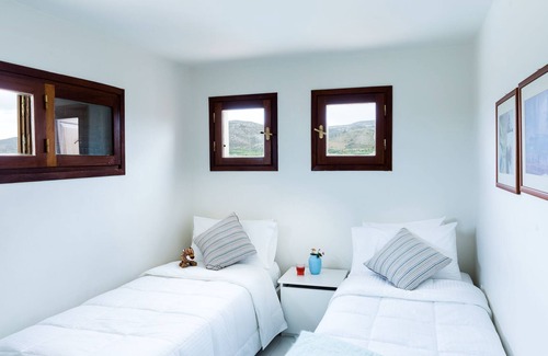 Palekastro Villa | Villa Palekastro - Two Bedroom Villa, Sleeps 4