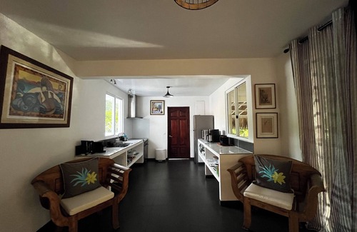 Bora Bora House | Villa PAORIE by the sea in Bora Bora House and garden with private pontoon.