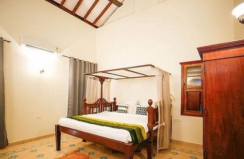 Candolim House | Villa Park - Private Pool Villa,5 Bedroom