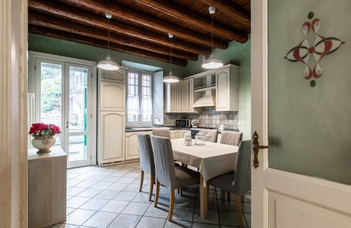 Albese con Cassano Apartment | Villa Pellegrini Sormani - Casa Elisabeth