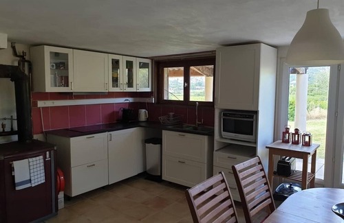 Malaucene Villa | Villa 'Petit Paradis' with Mountain View, Private Pool and Private Terrace