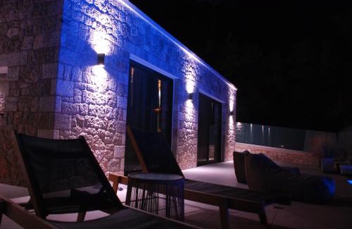 Geni Villa | Villa Pietra Di Mare