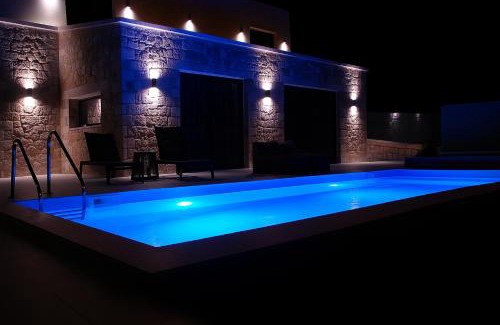 Geni Villa | Villa Pietra Di Mare