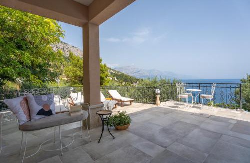 Mimice Villa | Villa Porto Mimice, 40sqm Heated Private Pool, 4 bedrooms, Sauna, Gym, Billiard