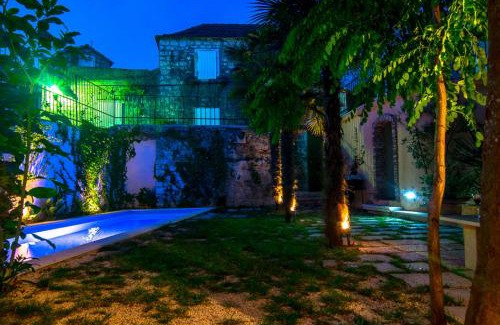 Island Hvar Villa | Villa Potoka Palace 4 Bedroom Villa Central And Private Setting Spa And Sauna