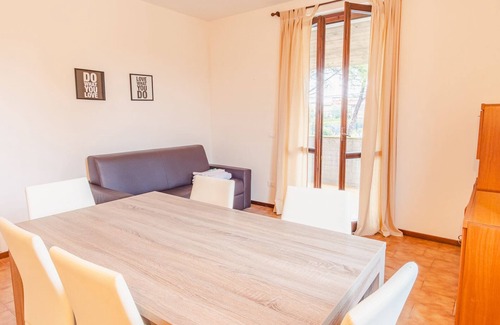 Desenzano del Garda Apartment | Villa Quantum Sole - Two Bedroom Apartment, Sleeps 6