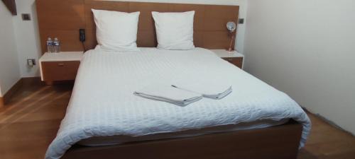 Marat - Parmentier House | Villa Raspail