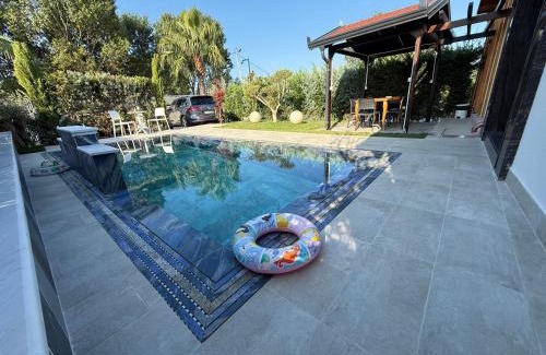 Qerek House | Villa REJA Hamallaj