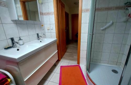 Stoky House | Villa Relax