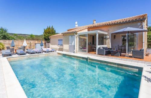 Argeliers Villa | Villa Repose by Villa Plus