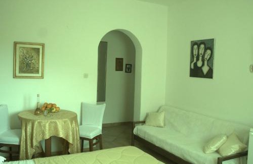 Brsecine Apartment | Villa Ro - Ela - Comfort Studio Apartment with Terrace and Sea View - A5