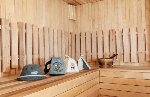 Zemgale Villa | Villa Rose & SPA