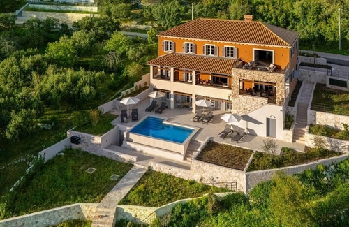 Brsecine Villa | Villa RudaVista - Four Bedroom Villa, Sleeps 8