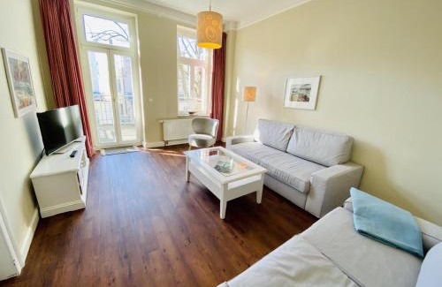 Warnemuende Apartment | Villa Seevogel/Fischreiher