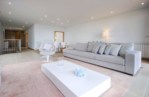 Ancora Villa | Villa Senande - Five Bedroom Villa, Sleeps 10
