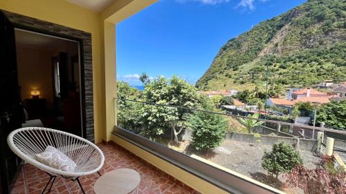 Ponta Delgada House | Villa Serrão, By OP