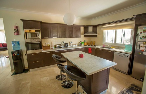 Kyrenia District Villa | Villa - Sleeps 14 - Private Pool - Cinema Room