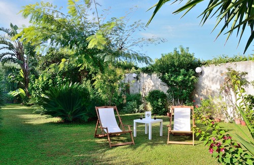 Santa Maria del Focallo Villa | VILLA SOLE WITH DIRECT ACCESS TO THE FINISH SAND BEACH AND THE SEA