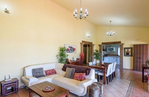 Velez-Malaga Villa | Villa Solgor Benamocarra by Ruralidays