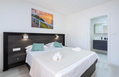 Slivno Villa | VILLA STARS HILL WITH HEATING POOL and JACUZZI - MAKARSKA