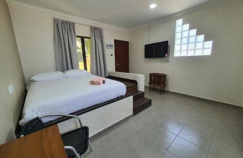 Pasir Puteh Hotel | Villa Temila
