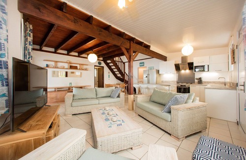 Papeto'ai Villa | Villa TEPOE, accès direct au lagon avec piscine et plage