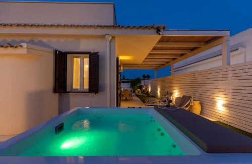 Santa Maria del Focallo Villa | Villa Teresann con Jacuzzi riscaldata