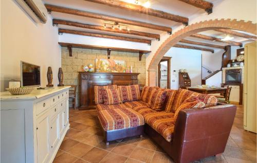 Torre Colonna-sperone House | Villa Tourig Beach