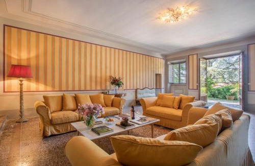 Nozanno Villa | Villa Trenta Prestigious Villa Enchanting Garden