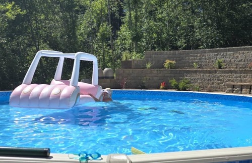 North Bend Villa | Villa Two Peaks Getaway - Spacious apartment